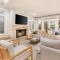Crystal Cove by AvantStay Gorgeous Charming Newport Home