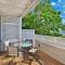 Duval Breeze by AvantStay Great Location Close to Beach Nightlife Shared Pool Week Long Stays