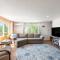 The Lake Life by AvantStay Lakefront View Hot Tub