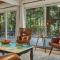 The Four Seasonal by AvantStay Hot Tub Spacious Deck Fire Pit