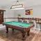 Tavern at the Woods by AvantStay Lakefront Views Hot Tub Firepit Game Room