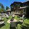 The Wooden Nest by AvantStay Deck Big Yard w Hammocks Fire Pit