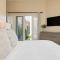 Camila by AvantStay 18-Person Temecula Mansion