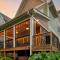 Sweetgum by AvantStay Black Mountain Retreat w Covered Deck