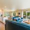 Beach Lookout Retreat by AvantStay Rooftop Views