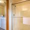 Beach Lookout Retreat by AvantStay Rooftop Views - 库珀维尔