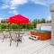 Beach Lookout Retreat by AvantStay Rooftop Views - 库珀维尔