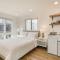 Velvet Sand I by AvantStay Steps to Newport Beach Private Rooftop w Outdoor Kitchen Hot Tub