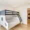 Velvet Sand Buyout by AvantStay Steps to Newport Beach Sleeps 22 - Ньюпорт-Біч