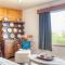 Cove Cottage by AvantStay Waterfront Views Spa