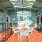 Wolf Beach Cottage by AvantStay Harbor Views