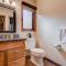 Quittin Time Townhouse Peaceful Mountain Ski-In-Ski-Out Retreat Close to Town