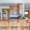 Goss Lake Chalet by AvantStay Lakefront w Dock