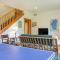 Goss Lake Chalet by AvantStay Lakefront w Dock