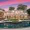 Shoreway Cove by AvantStay Waterfront Pool Dock