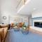 Shoreway Cove by AvantStay Waterfront Pool Dock