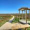 2BR Condo w Gulf Views 2 Pools Courts Blue Water Bliss by AvantStay