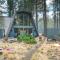 Alder by AvantStay Moody Retreat: Patio Hot Tub in Sunriver