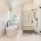 Explorer by AvantStay Close to Slopes Game Room Guest Suite Hot Tub