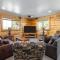Paw Print Hot Tub Mountain Views Game Room 4mins to Ski Resort - Big Bear Lake
