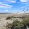 3100 Palm Boulevard by AvantStay Beachfront Ocean Views Private Pool - Isle of Palms