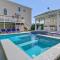 3001 Palm Boulevard by AvantStay Across From Beach Ocean Views - Isle of Palms