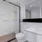 Central High Rise Views Perfect Location CBD 2B2B