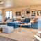 Powell by AvantStay Secluded Home only 10 Mins from DT Bend w Hot Tub