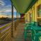 Balcony w Bay View Shared Pool Boat Dock Fat Flounder by AvantStay - Île Padre