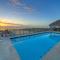 Balcony w Bay View Shared Pool Boat Dock Fat Flounder by AvantStay - Île Padre