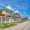 Balcony w Bay View Shared Pool Boat Dock Fat Flounder by AvantStay - Île Padre