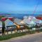Balcony w Bay View Shared Pool Boat Dock Fat Flounder by AvantStay - Île Padre