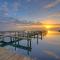 6BDR Bay Haven w Shared Waterfront Pool Boat Dock Keeper Trout by AvantStay