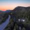 Everett by AvantStay 5mins to Palisades Tahoe w HOT TUB