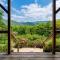 Among the Clouds by AvantStay Views Hot Tub
