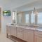 710 Ocean Boulevard AvantStay Oceanfront Private Pool Rooftop Deck