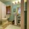 Woodside Getaway by AvantStay Character Home Close To Park City Resort w Hot Tub