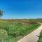 Steps to SandFest Beach Access 2 Pools Tennis Shorely Blessed by AvantStay - Port Aransas