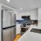202 F Port O Call by AvantStay Amazing Oceanfront Views - جزيرة النخيل