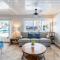 Ocean Breeze I by AvantStay Steps to the Beach - Newport Beach