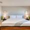 Putter’s Paradise by AvantStay Central Location Private Pool - Tempe