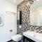 Moonlight Modern by AvantStay Spectacular BeachOcean Views Footsteps from Beach and Shops - 恩西尼塔斯