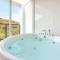 GYEONGJU LINEVIEW POOLVILLA - Gyeongju