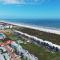 Steps to SandFest Ocean View w Pool Pickleball Summer Love by AvantStay - Port Aransas