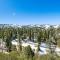 Endless View Lodge by AvantStay Incredible Views Close To Bear Mountain Ski Resort w Hot Tub - بيغ بير لاكي