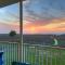 Steps to SandFest Beachfront w Pool Balcony Views Beach Happy by AvantStay - Port Aransas