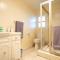Oak Hills by AvantStay Panoramic View Pool Spa - Los Angeles
