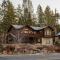 Atkinson by AvantStay Lake Front Home w Stunning Views in Tahoe Vista - تاهو فيستا