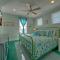Huge Priv Rooftop w Ocean Glimpse View Pool Seaside Lookout by AvantStay - Порт-Аранзас