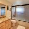 Starlight Retreat by AvantStay Gorgeous Log Style Home w Incredible Views - بيغ بير لاكي